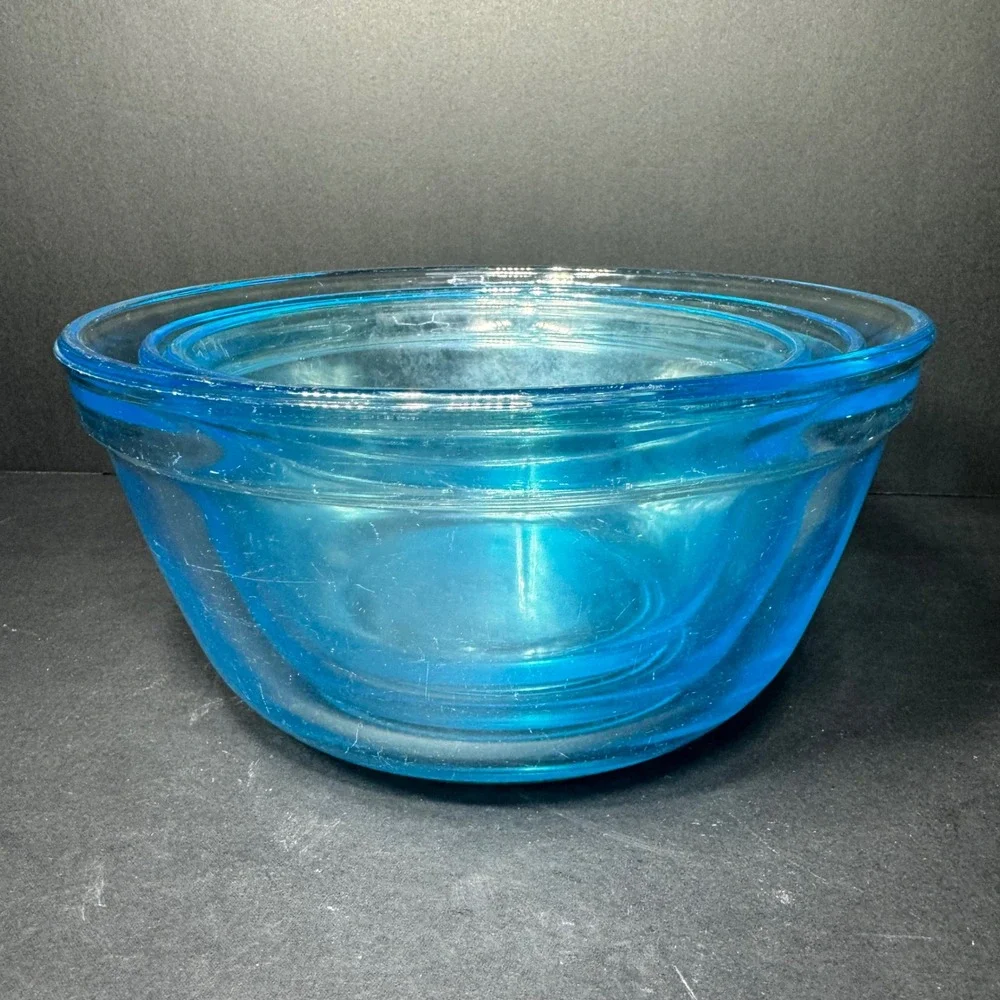 Anchor Hocking vibrant aqua